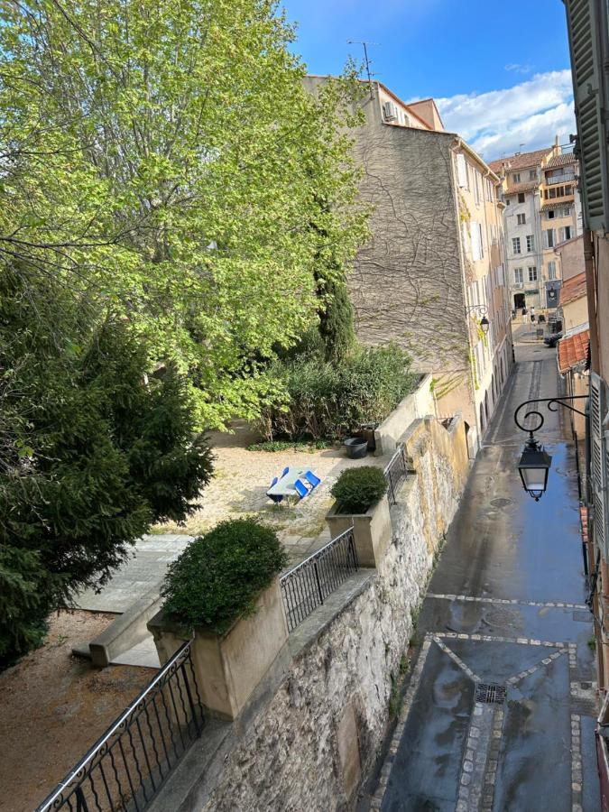 Ferienwohnung Un Moment Suspendu Aix-en-Provence Exterior foto