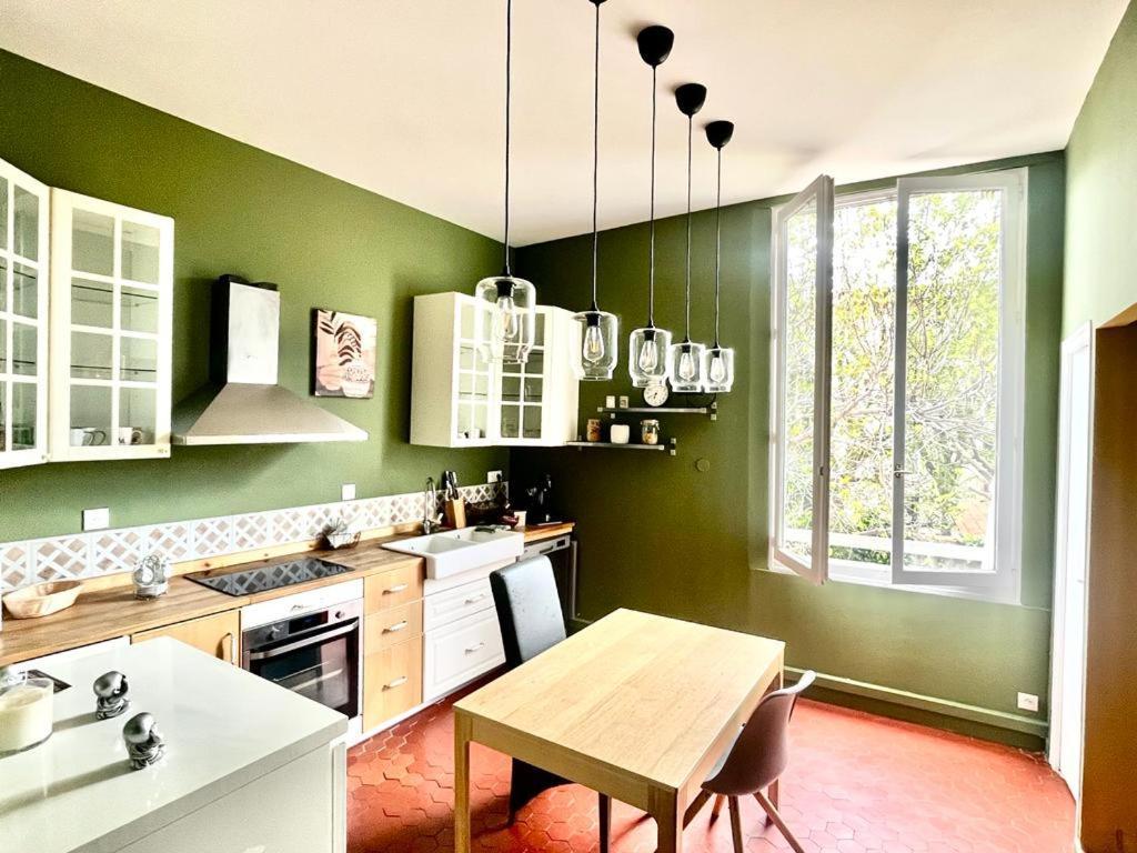 Ferienwohnung Un Moment Suspendu Aix-en-Provence Exterior foto